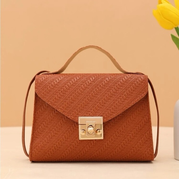 ⚠️Clearance Mini Brown Lock Buckle Crossbody Handbag - Picture 1 of 6